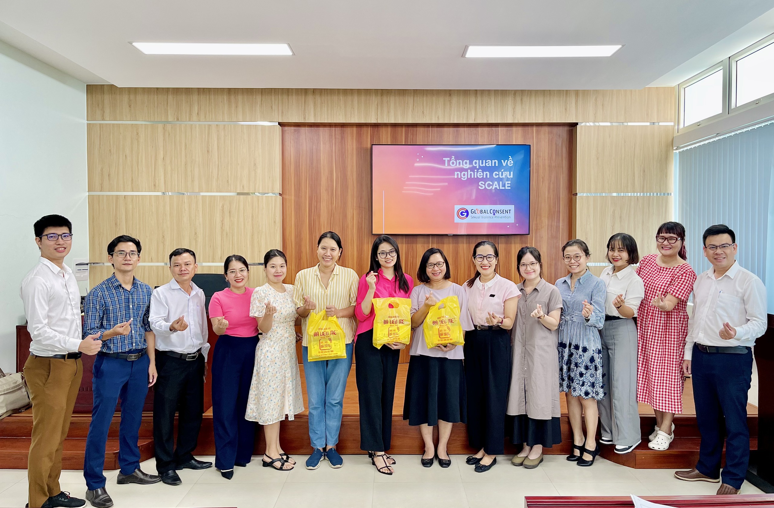 Training to implement "SCALE RESEARCH - STRATEGIES FOR IMPLEMENTING SEXUAL VIOLENCE PREVENTION MODELS AMONG MALE UNIVERSITY STUDENTS IN VIETNAM"